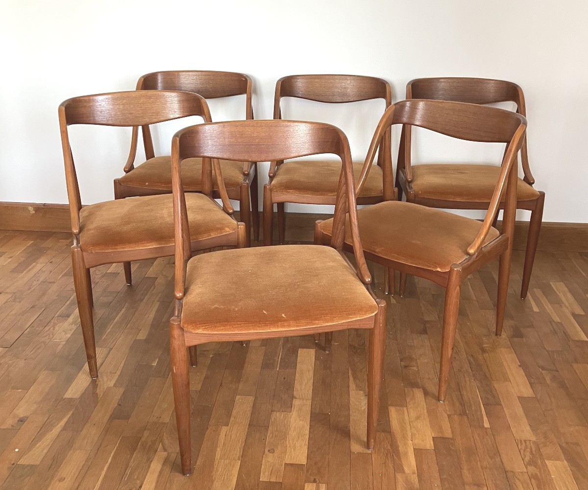 Johannes Andersen Set Of 6 Scandinavian Teak Chairs Model 16 Uldum Mobelfabrik