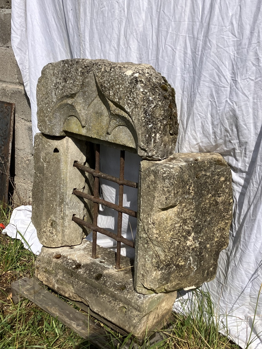Gothic Limestone Window Wrought-iron Grille-photo-3