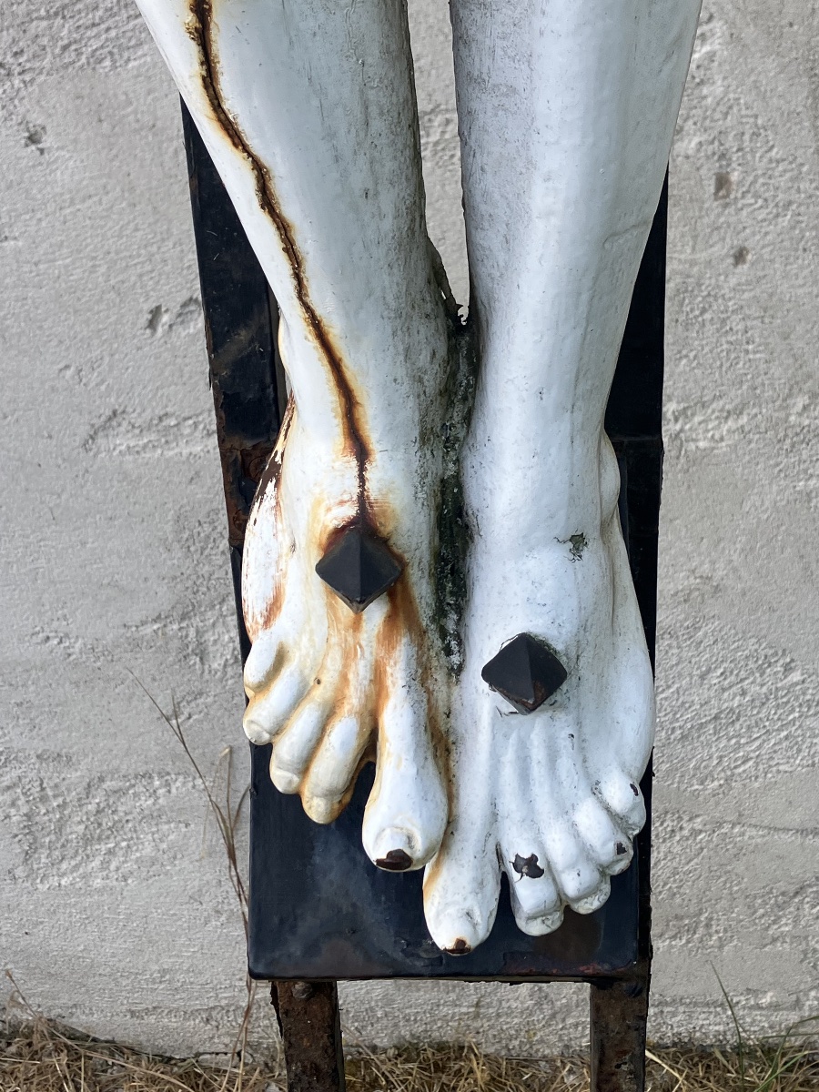 Grand Christ en fonte sur sa croix époque 19ème  322 cm-photo-3