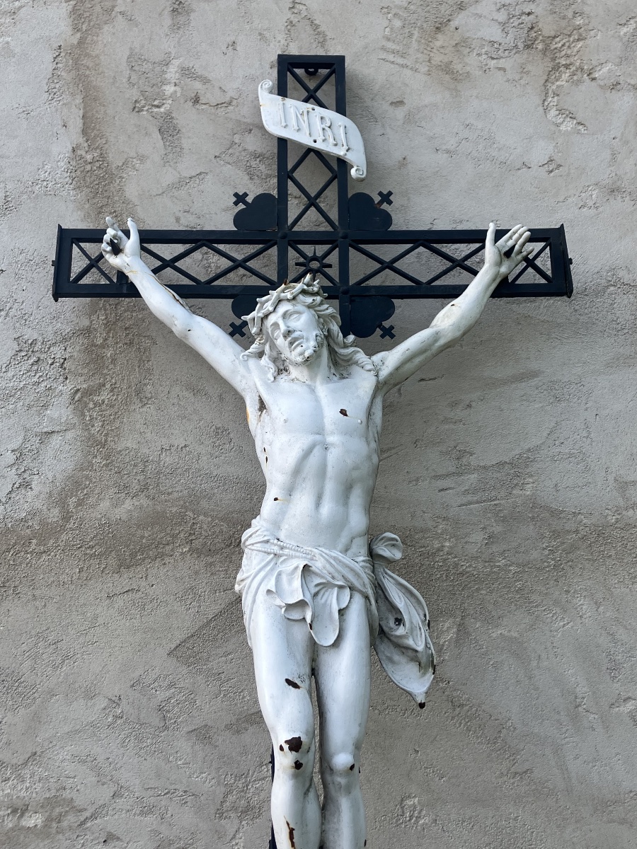 Grand Christ en fonte sur sa croix époque 19ème  322 cm-photo-3