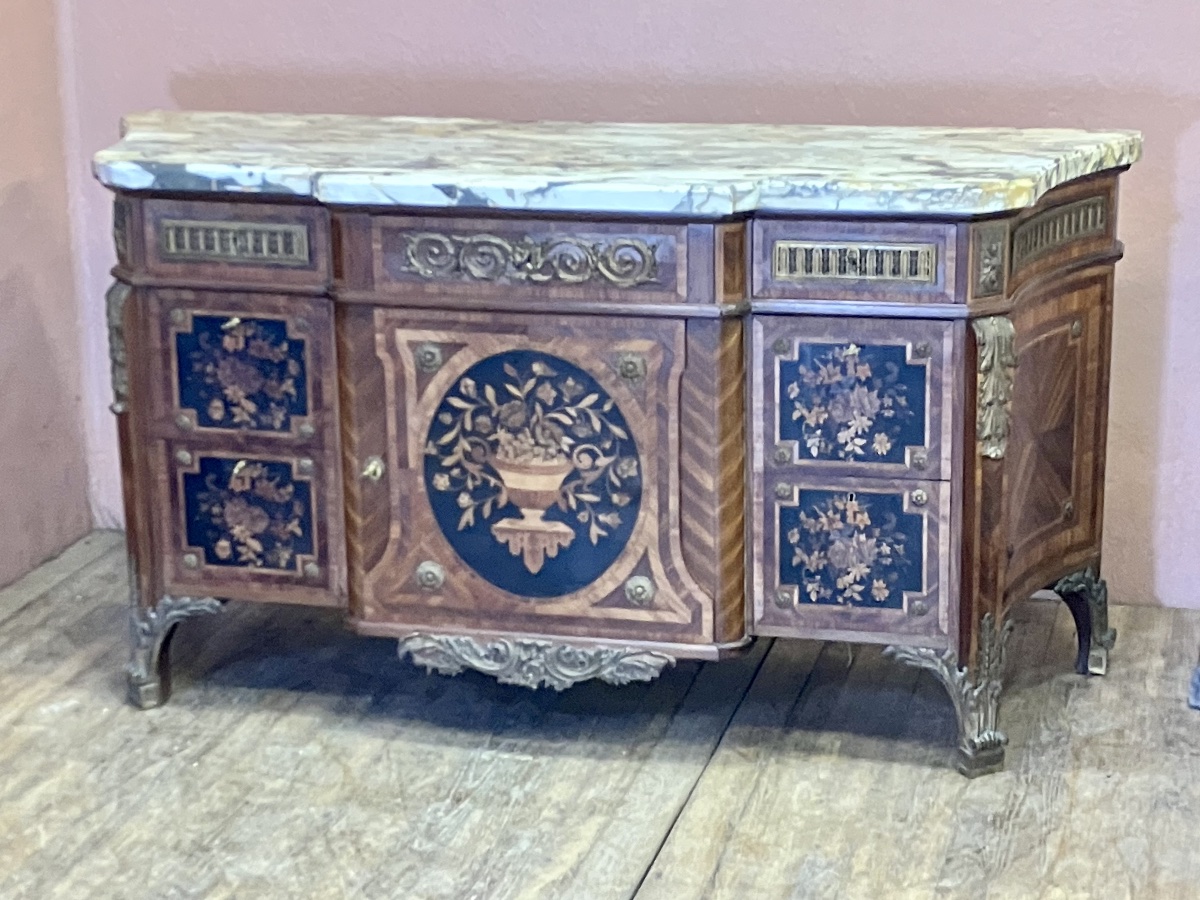 Importante Commode à la manière de Riesner Louis XVI époque XIXème marqueterie bronzes Chateau-photo-4