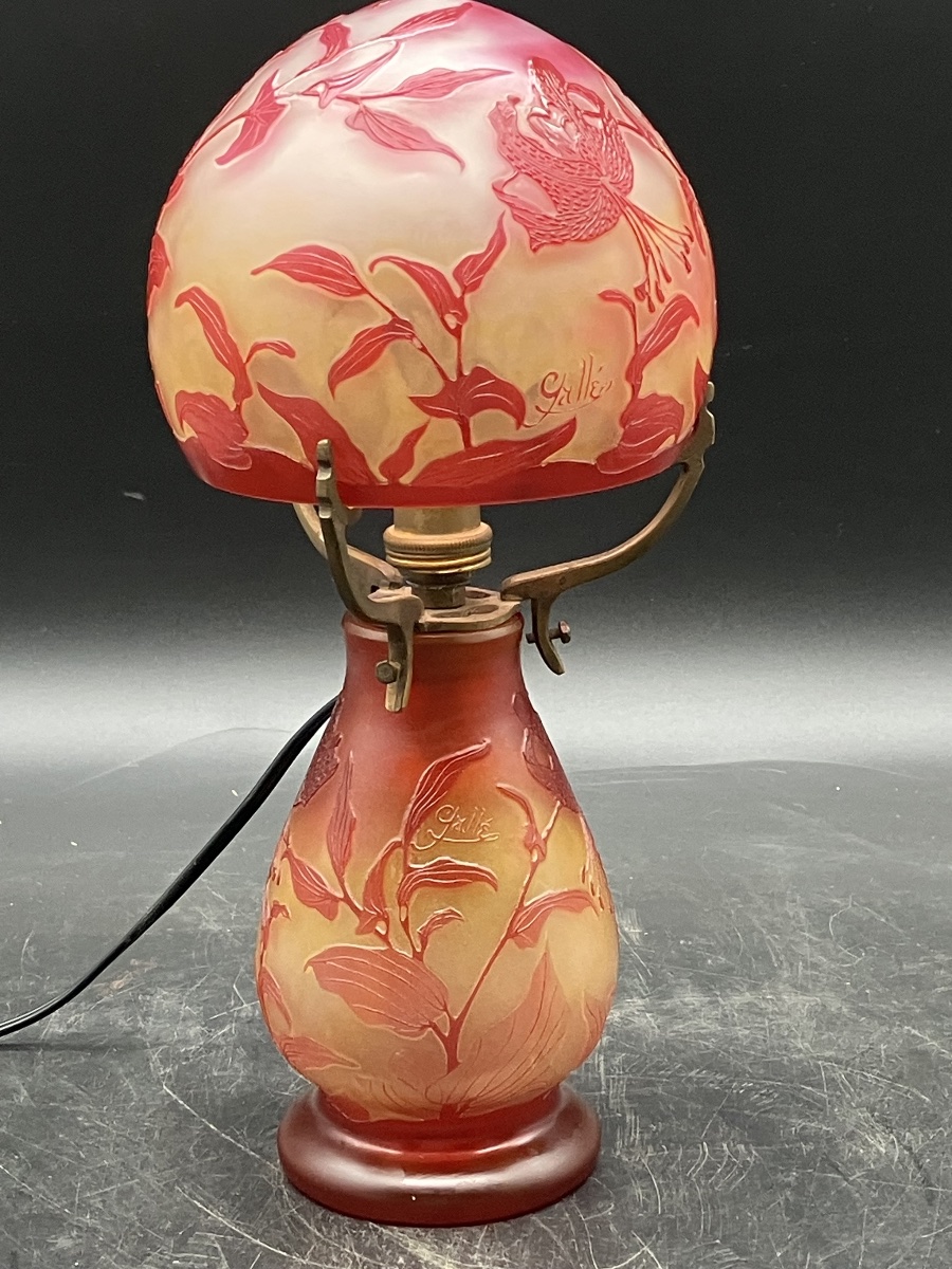 Gallé Art Nouveau Fleur-de-lys Mushroom Lamp In Acid-etched Multi-layered Glass-photo-3