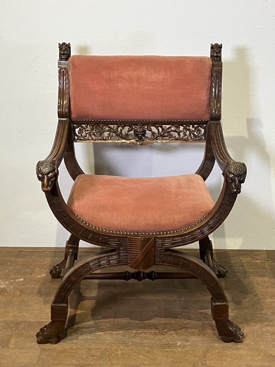 Fauteuil curule en noyer Renaissance époque  XIXème Blason Bureau Château Apparat Dagobert-photo-2
