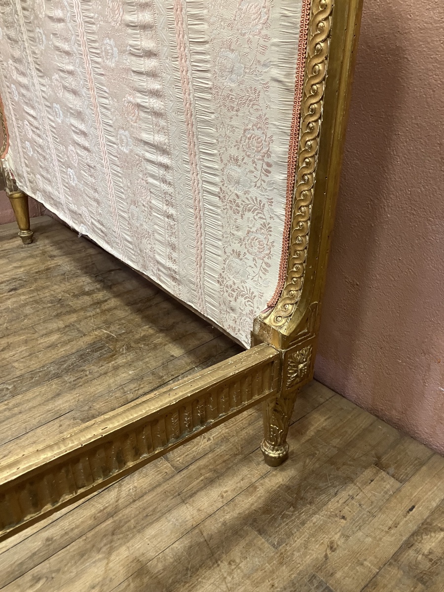 Grand lit en bois doré Louis XVI époque 19ème -photo-2