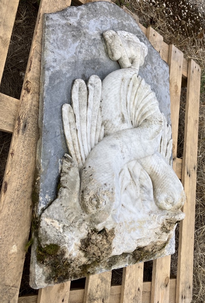 Fontaine en marbre aux  dauphins Epoque Louis XIV Fin  XVIIème siècle -photo-6