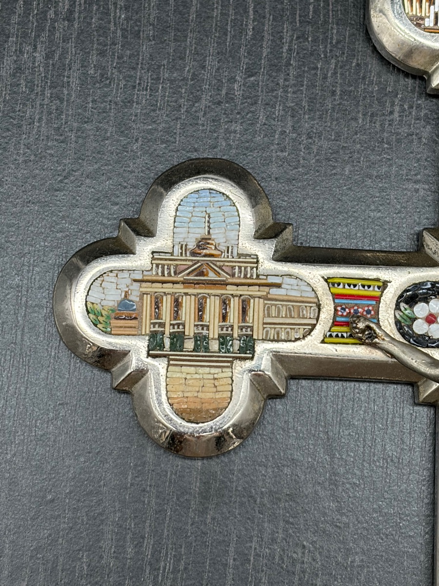 Importante croix crucifix en micro-mosaïque et bronze argenté Rome 19ème Italie Souvenir Christ-photo-2