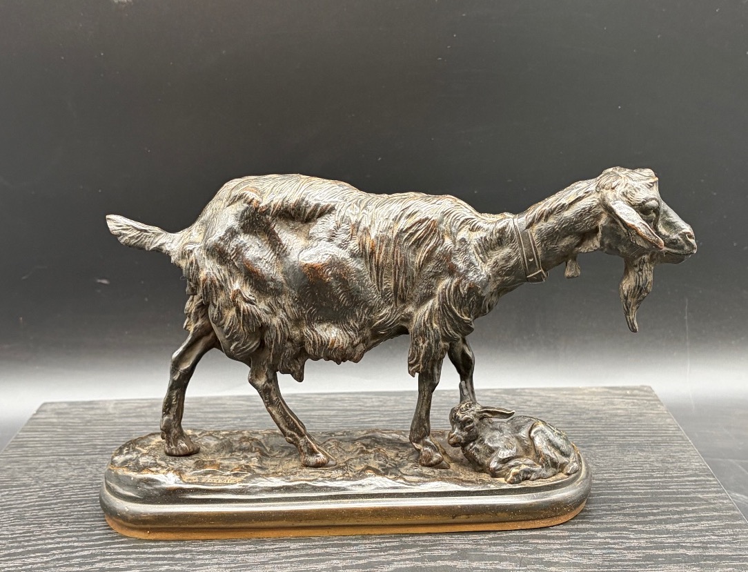 Emmanuel Fremiet Bronze animalier  Chèvre et son chevreau 