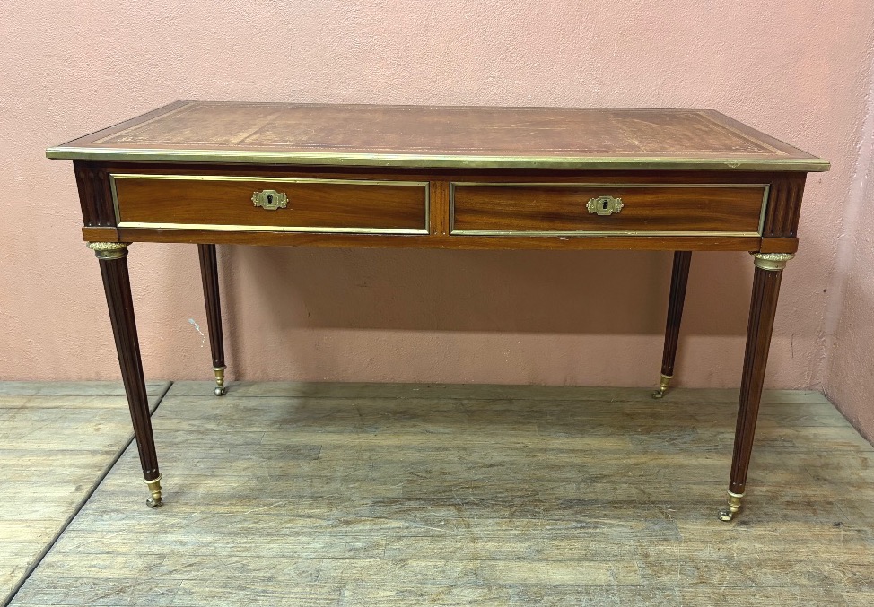 Bureau plat Louis XVI en acajou -photo-5