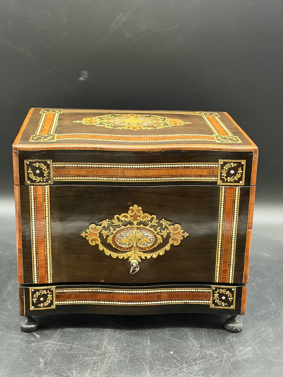 Complete Napoleon III-era Crystal Liquor Cabinet With Engraved Wild Animals: Hunting, Deer, Hare, Duck-photo-4