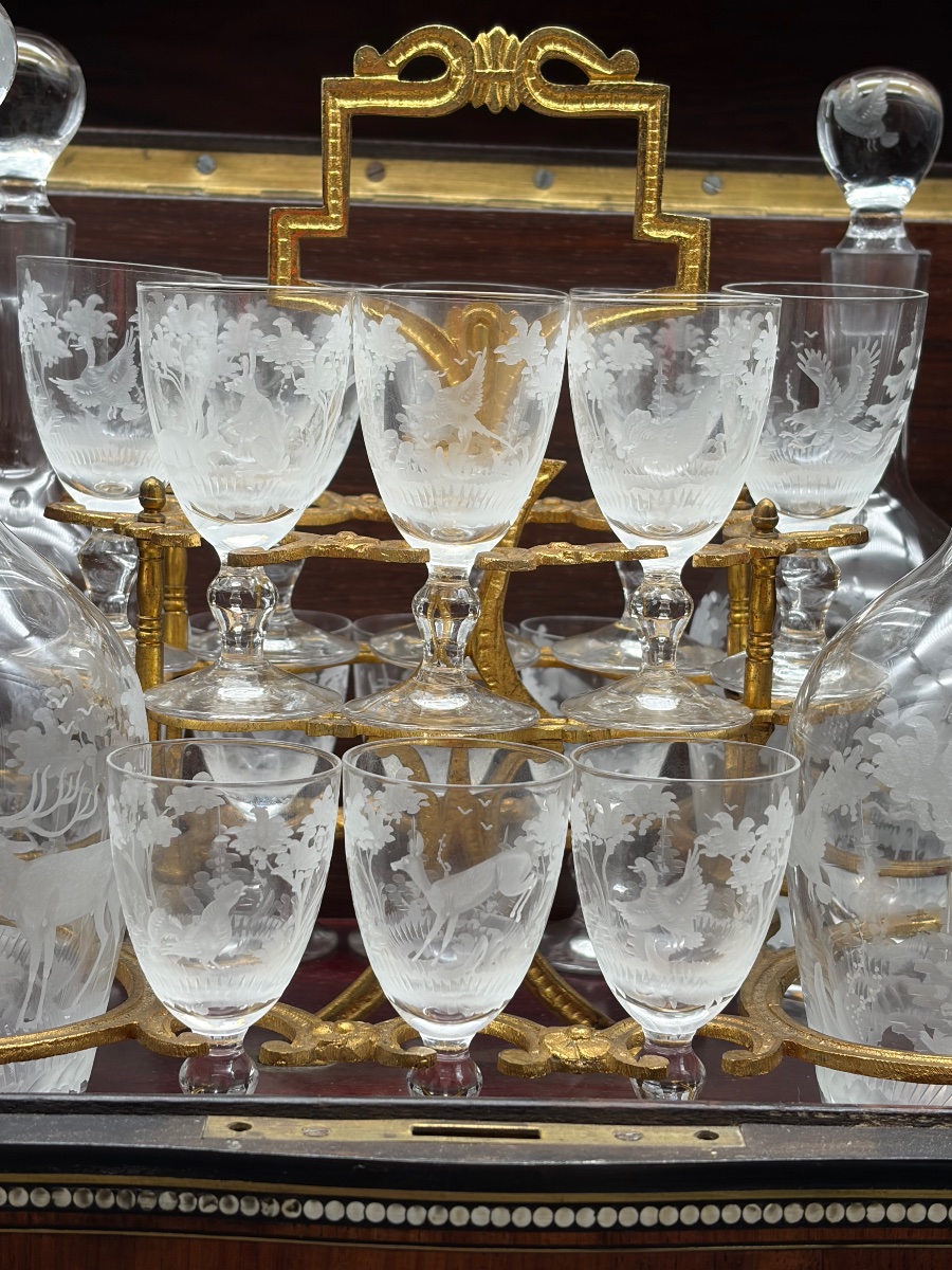 Complete Napoleon III-era Crystal Liquor Cabinet With Engraved Wild Animals: Hunting, Deer, Hare, Duck-photo-6