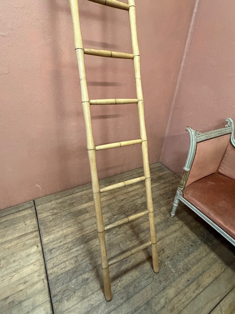 Large Bamboo-style Ash Bookcase -photo-1