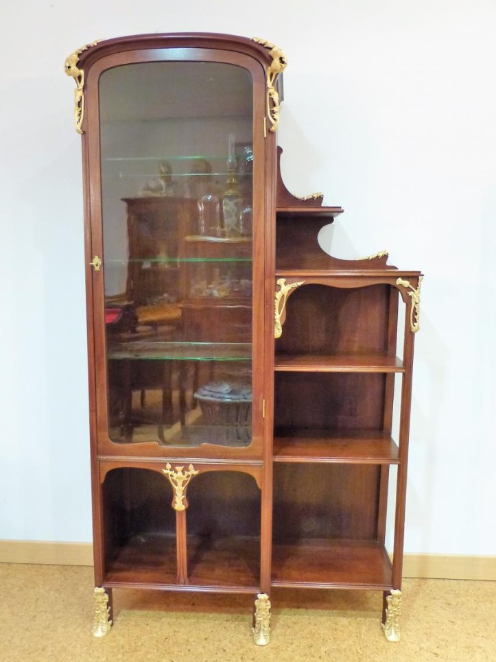 Vitrine Art Nouveau En Acajou Et Bronzes Décor Chardons