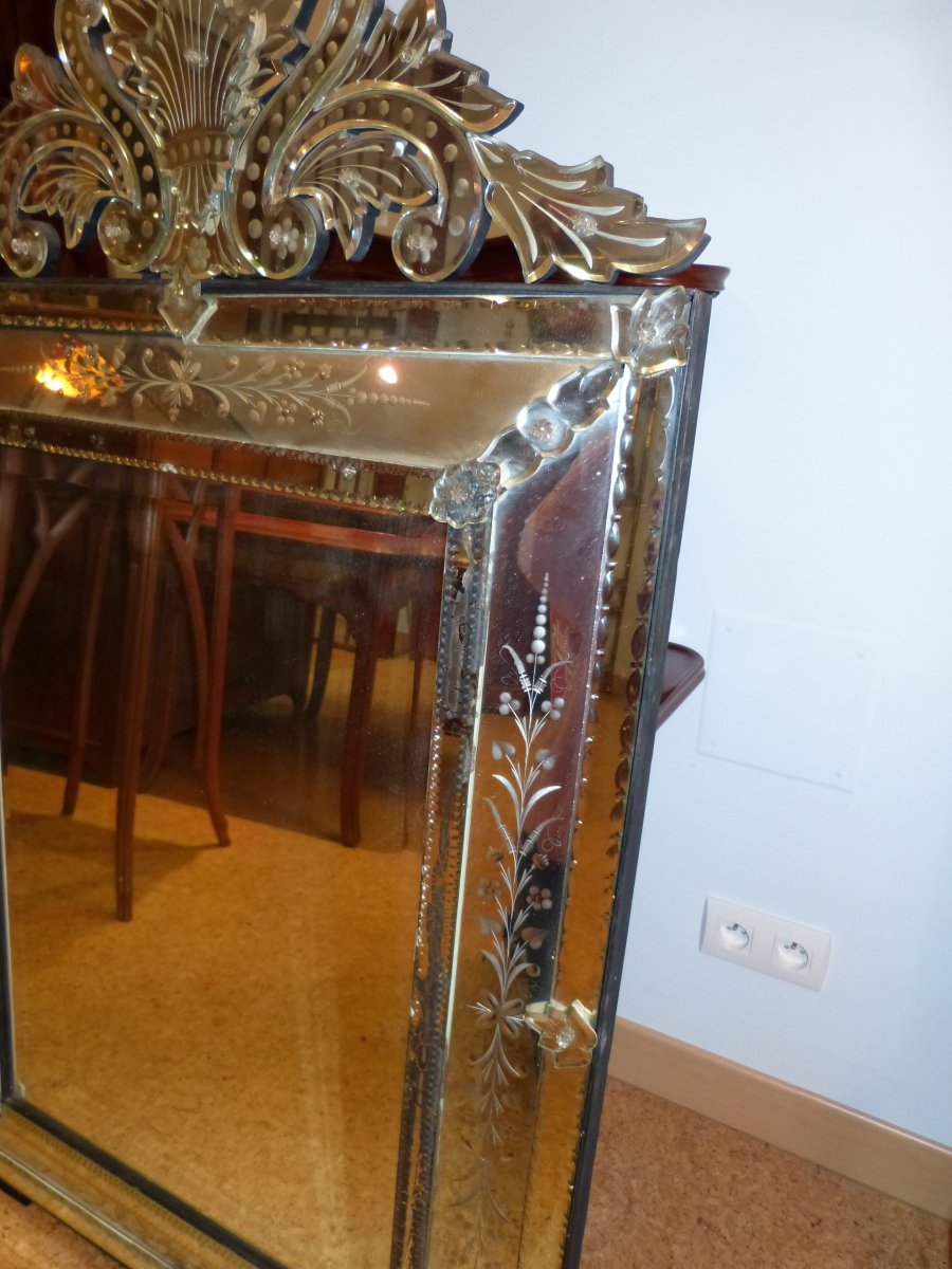 Large Venetian Mirror With Pediment And Bumper 136 Cm-photo-3