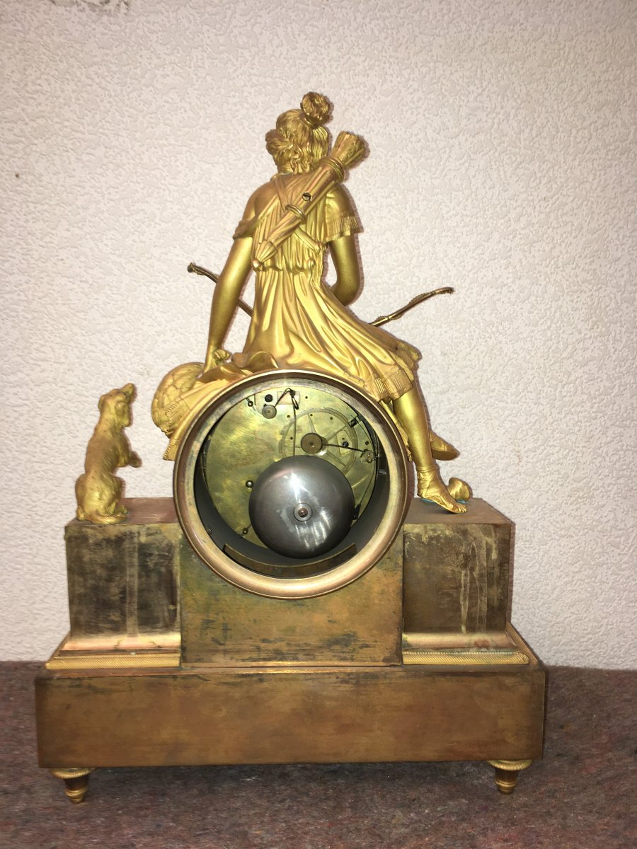 Louis XVI Clock Diane Chasseresse. Gilded Bronze-photo-5