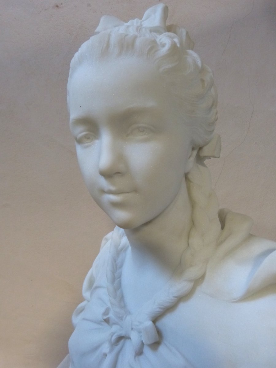 René Rozet: Bust Of Young Girl In White Marble 85 Cm-photo-3