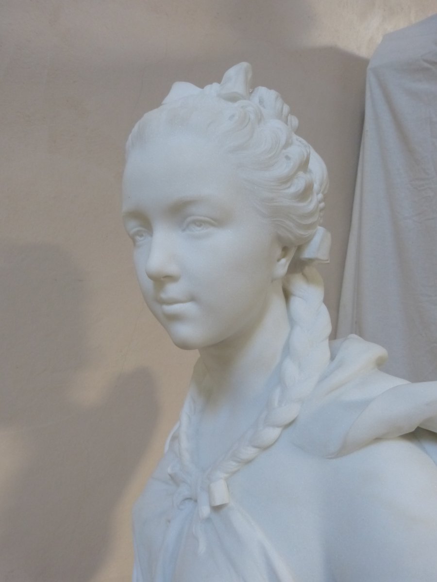 René Rozet: Bust Of Young Girl In White Marble 85 Cm-photo-1