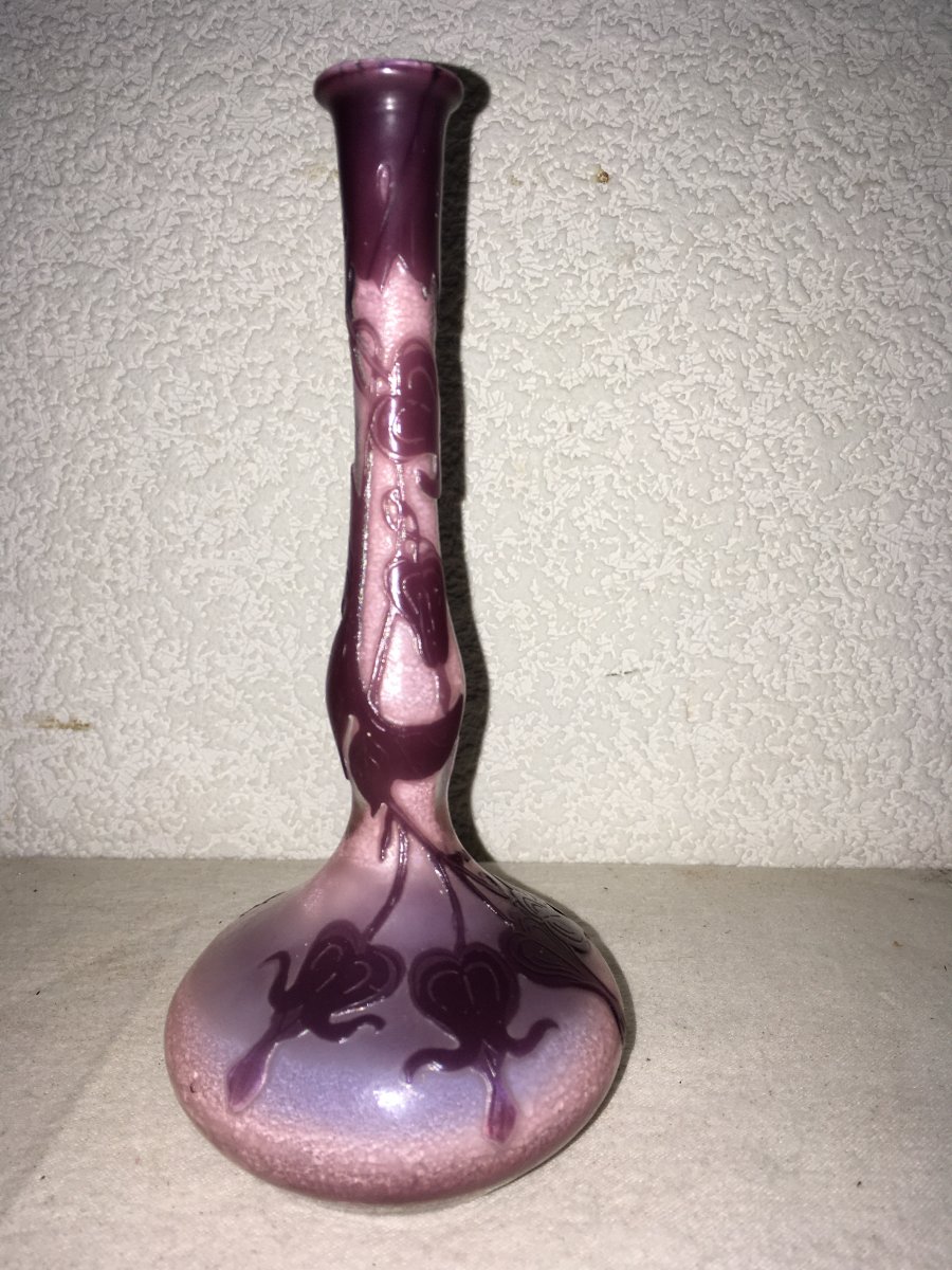Gallé: Small Vase Decor Heart Of Mary 17 Cm