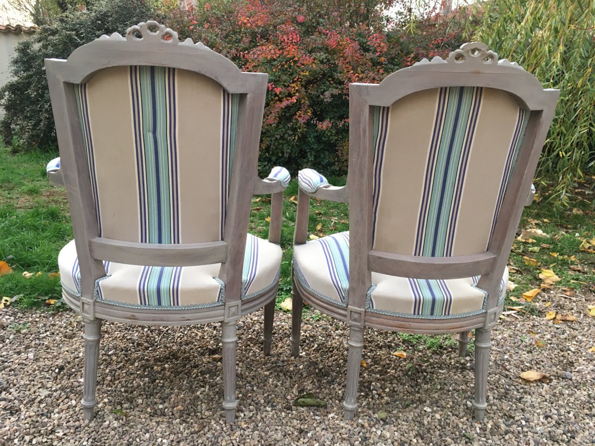 Pair Of Louis XVI Armchairs , Good Conditions -photo-1