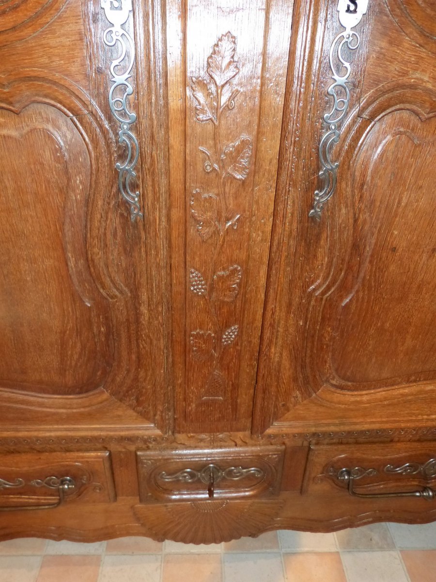 Beautiful Small Lorraine Wardrobe 18th Fleur-de-lys Crowned-photo-4