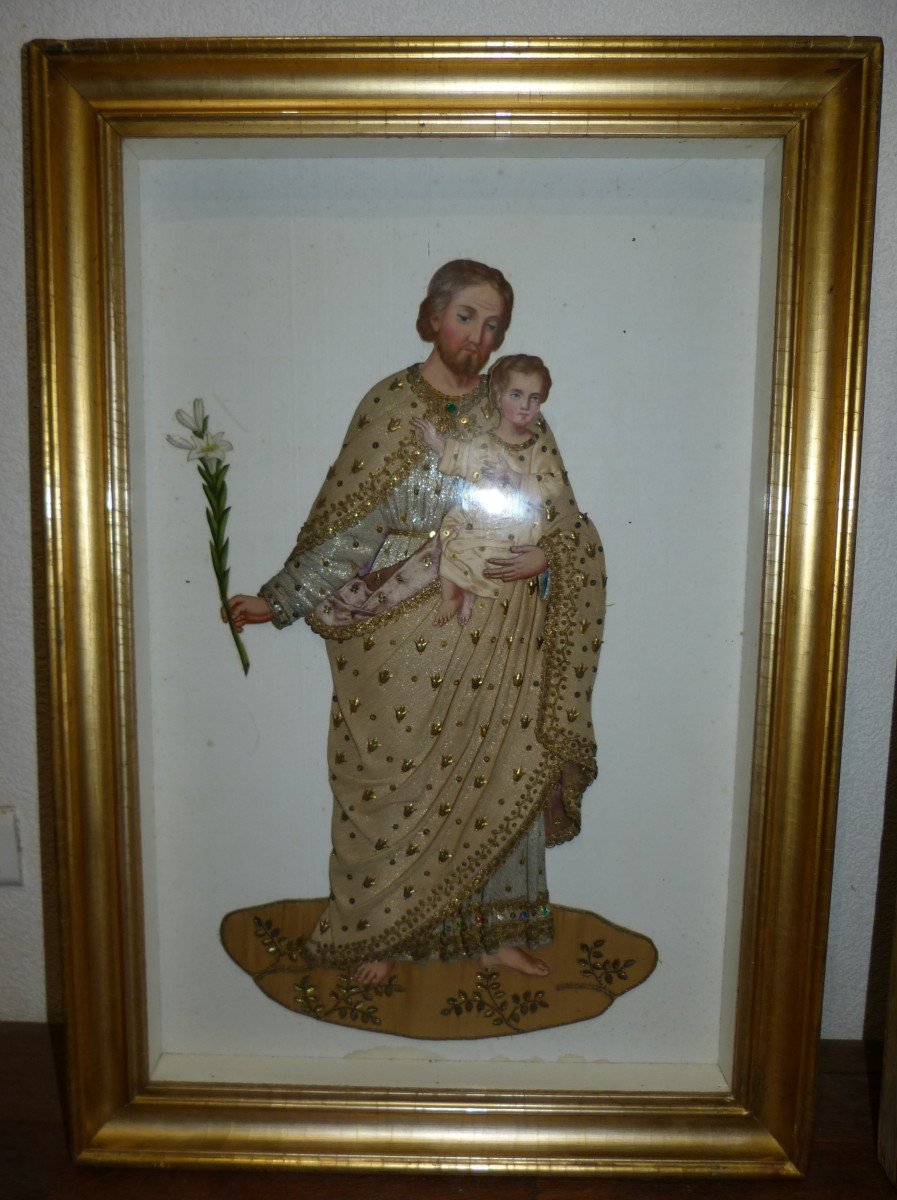 Diorama Religieux: Marie, Joseph Et Jésus, Vêtements Brodés, 82 X 57 Cm-photo-2