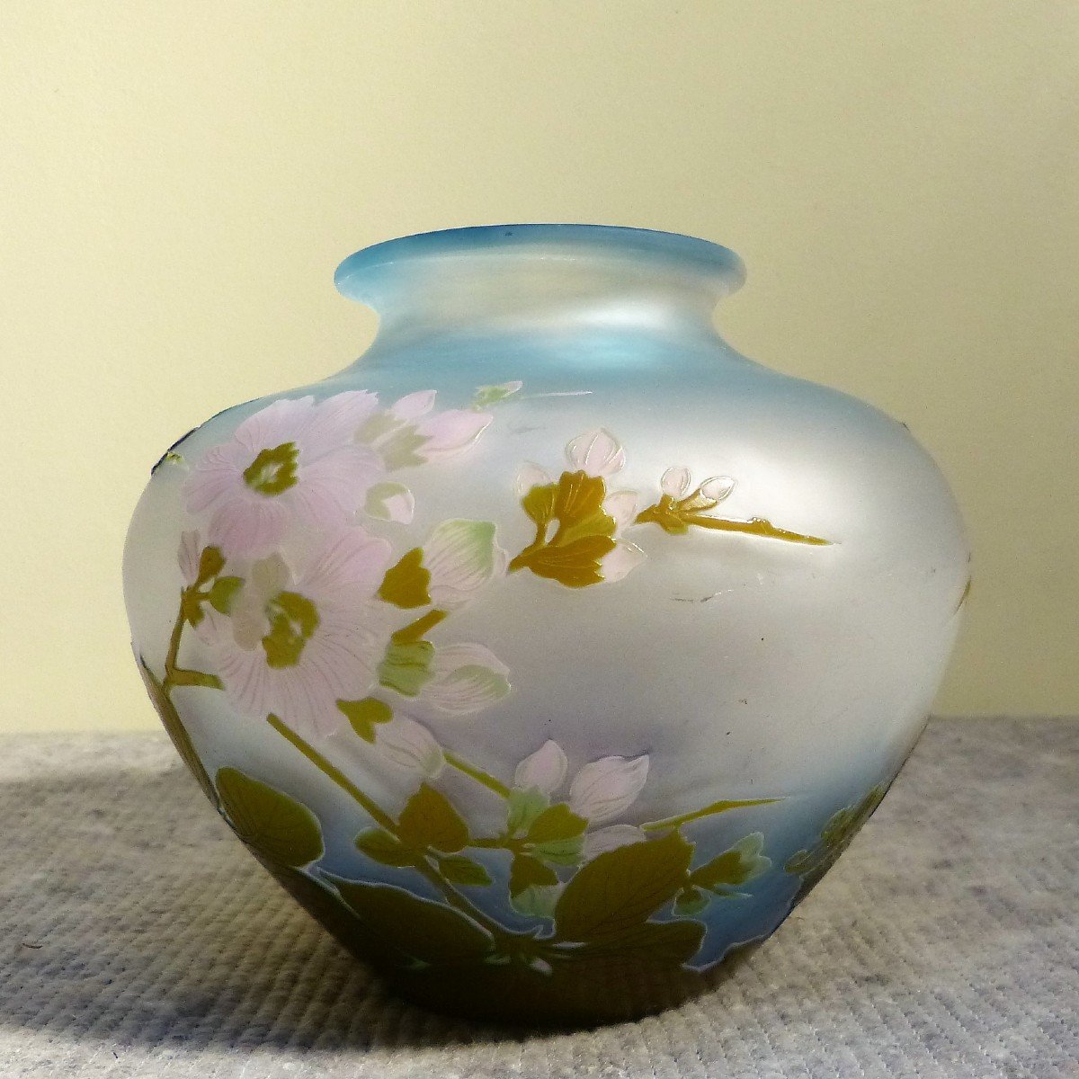 Emile Gallé Japanese Ball Vase With Art Nouveau Apple Blossoms-photo-3