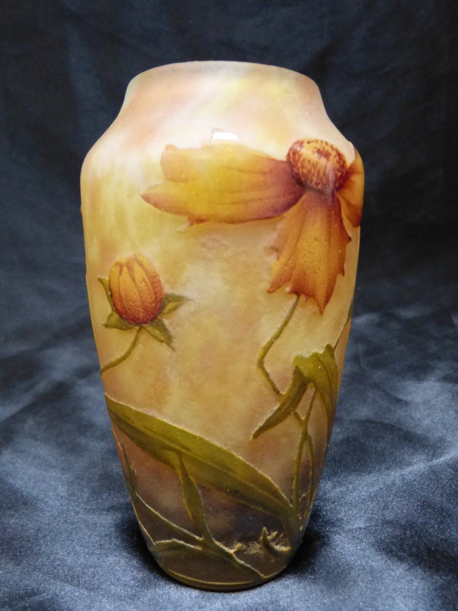 Daum Nancy, Engraved And Enamelled Vase With Art Nouveau Daisies-photo-3