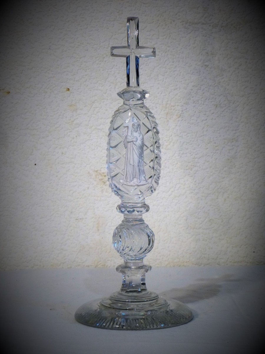 Baccarat: Ornement d'Oratoire En Cristallo Cérame Christ Portant Sa Croix