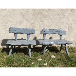 Paire de bancs brutalistes en bois peint jardin