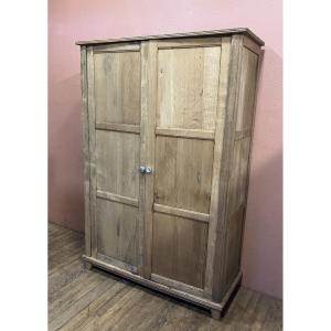 Armoire parisienne en chêne brut 
