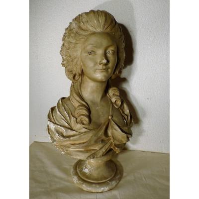Buste De Jeune Fille En Plâtre Patiné époque 19 ème 