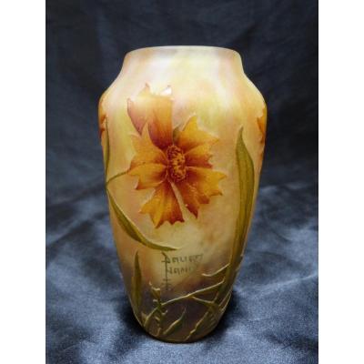 Daum Nancy, Engraved And Enamelled Vase With Art Nouveau Daisies