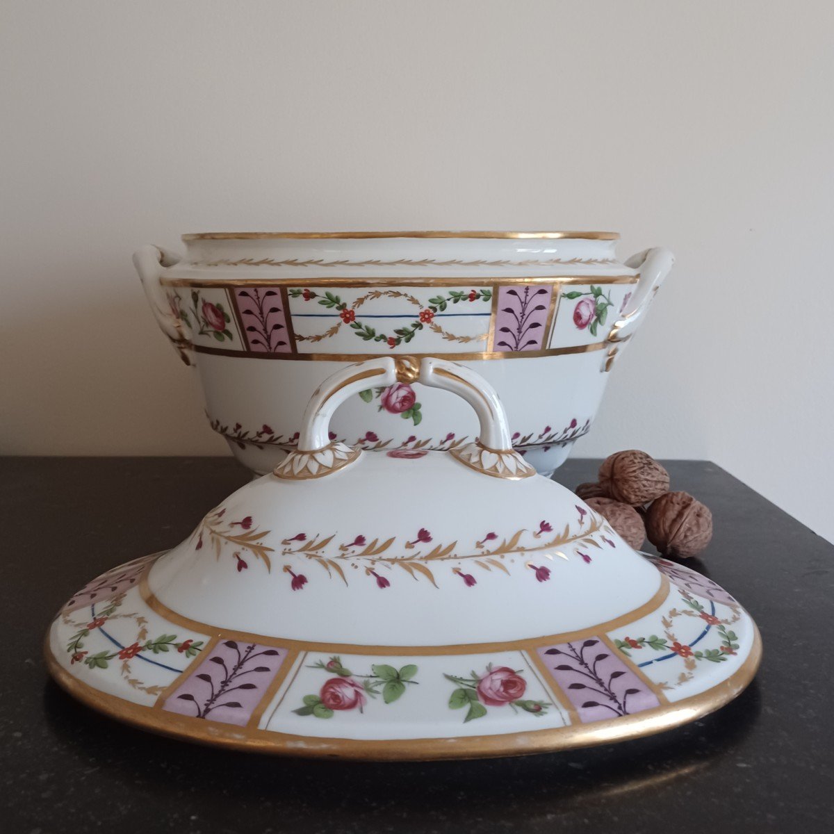Housel successeur de la Mre de la Reine - importante terrine - riche décor - vers 1796 - 1804-photo-3