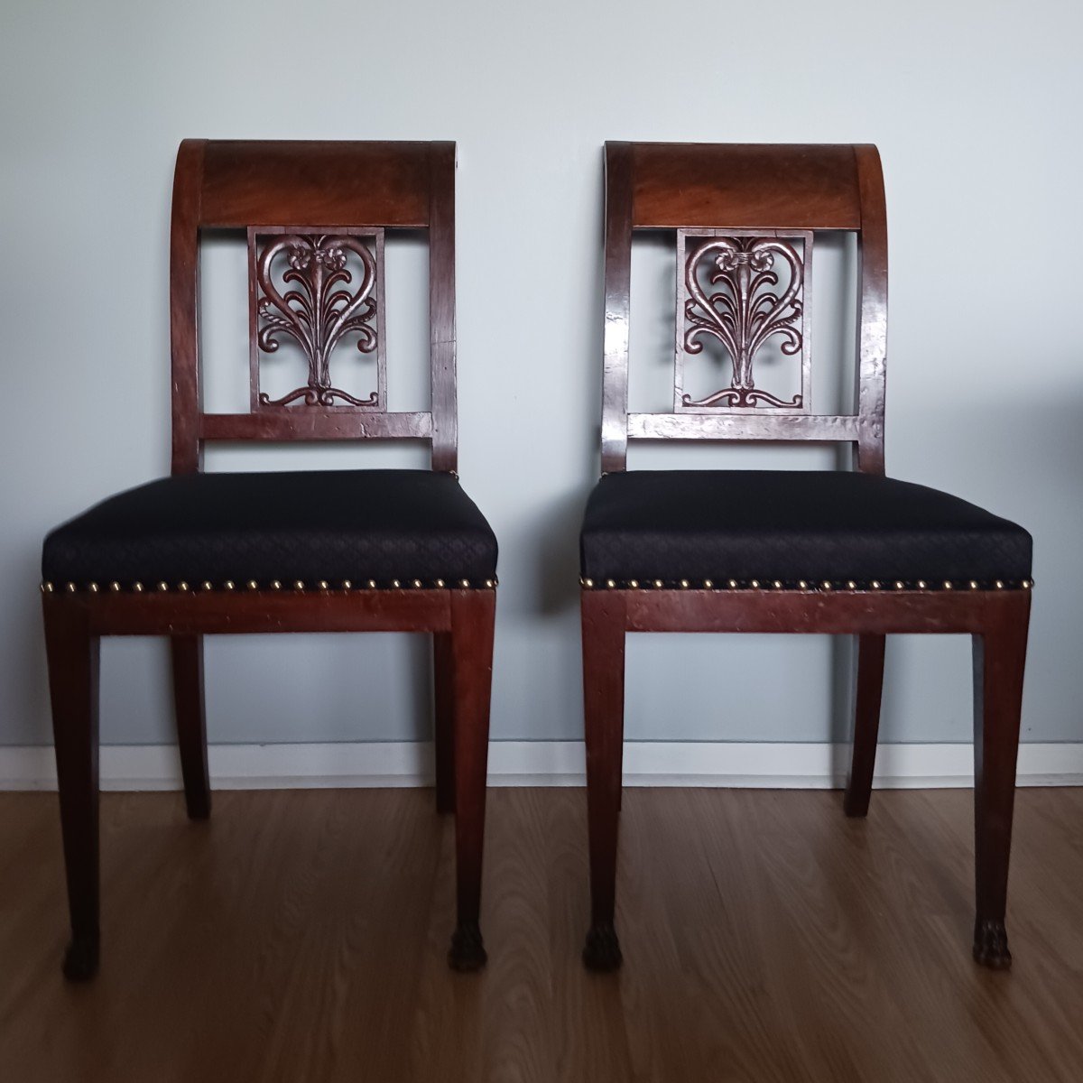 Attribué à Demay - paire de chaises en acajou et placage - dossiers ajourés - tissu Lelièvre-photo-1
