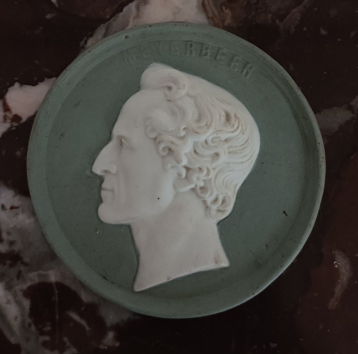 D'après David d'Angers : Meyerbeer - portrait en biscuit, façon Wedgwood - milieu du XIX s.-photo-3