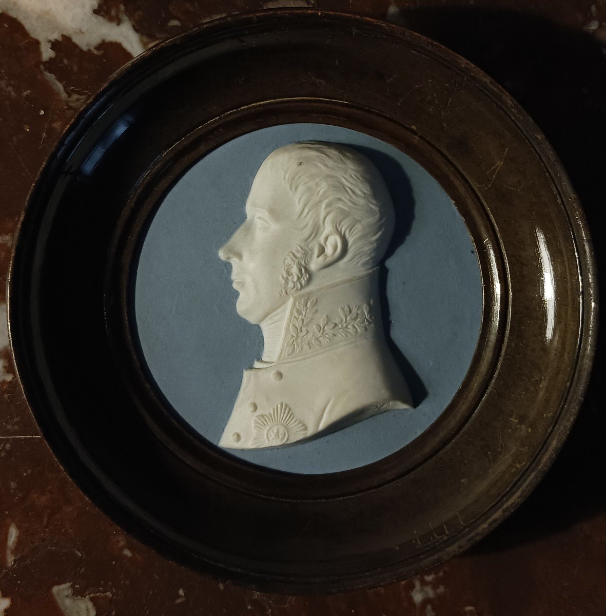 Manufacture De Sèvres For The Duke Of Doudeauville - Biscuit Medallion Of Baron Von Humboldt -photo-2