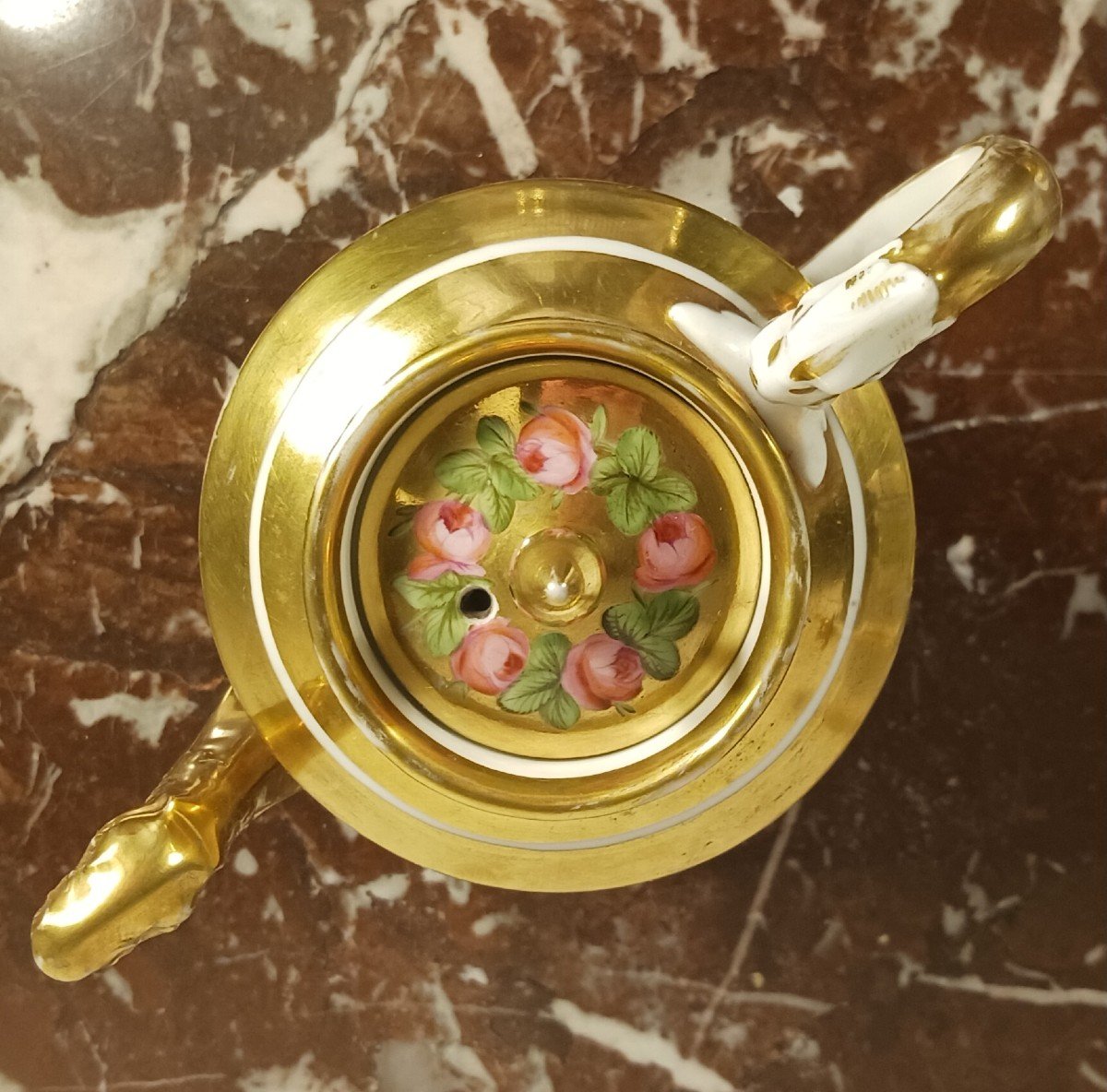 Manufacture De Locré - Pouyat Et Russinger - Pouring Teapot With Gold Base And Bouquet - Empire Period -photo-1