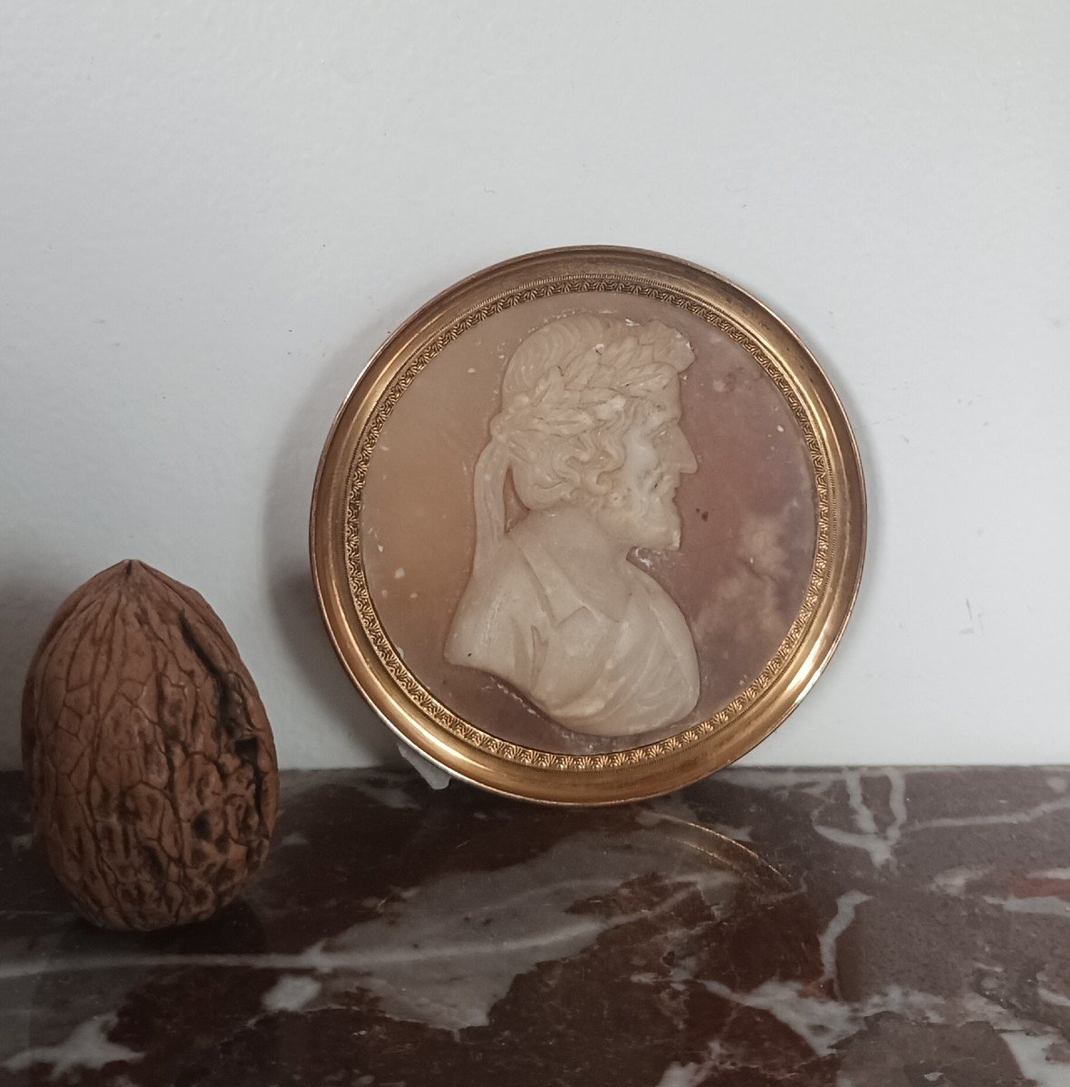 Souvenir Du Grand Tour - Medallion By Ariosto Cameo Style - Alabaster