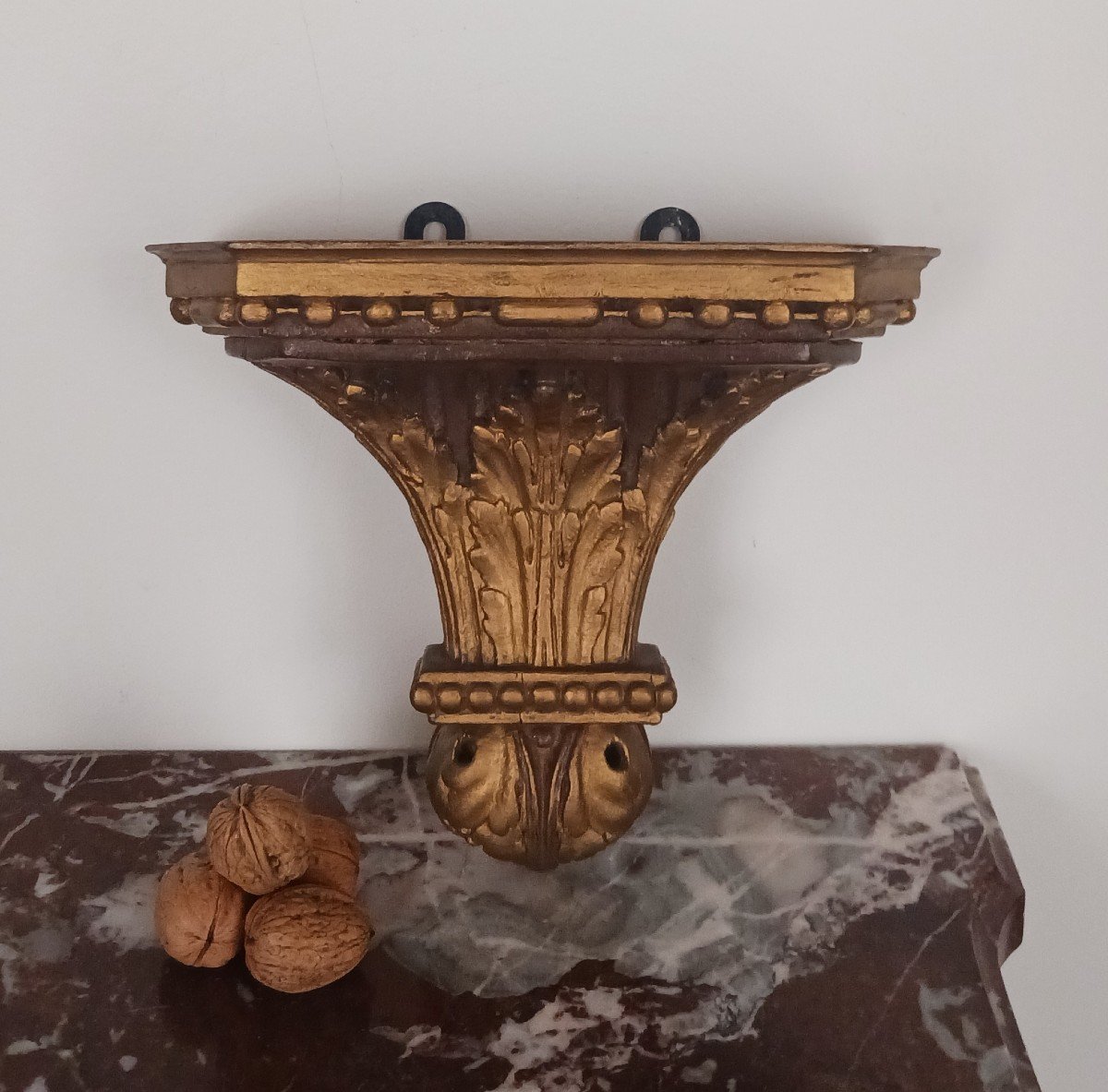 Travail de style Louis XVI -console d'applique à suspendre - bois doré 