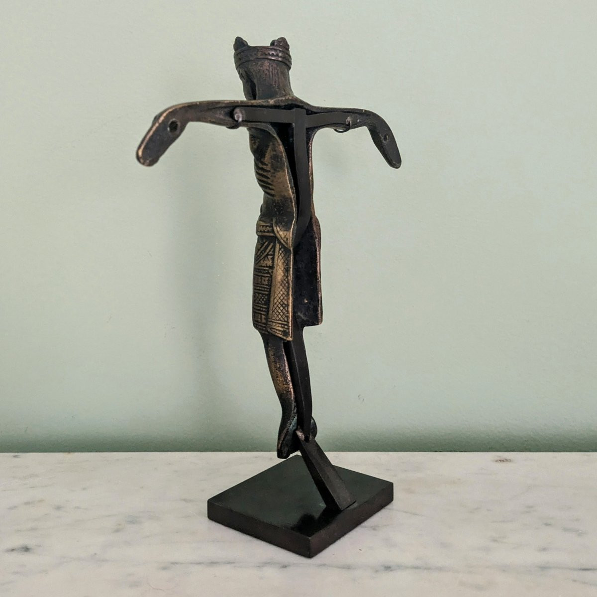 Patinated Bronze Christ In The Romanesque Style Of The 12th Century.-photo-2