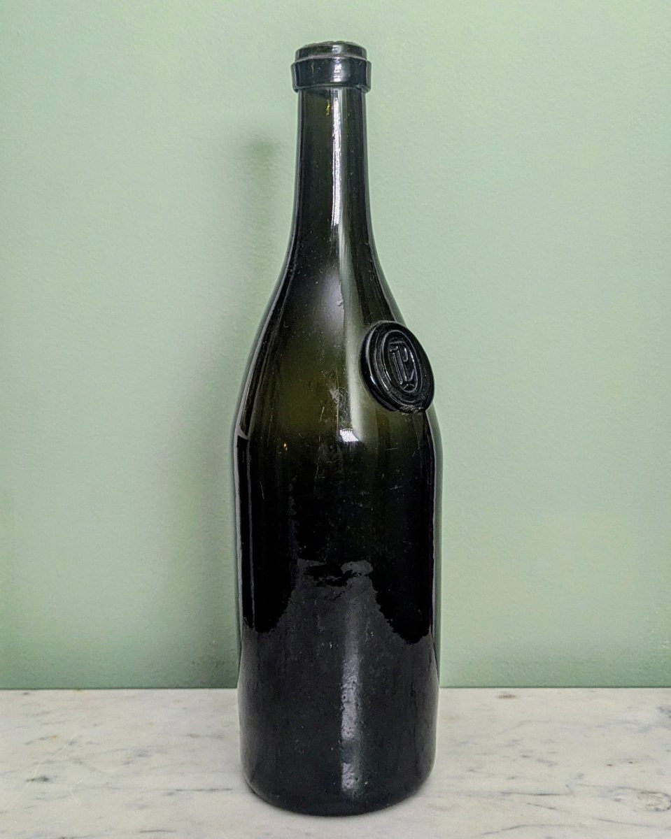 Bouteille princière - cave de Louis Philippe d'Orléans -photo-3