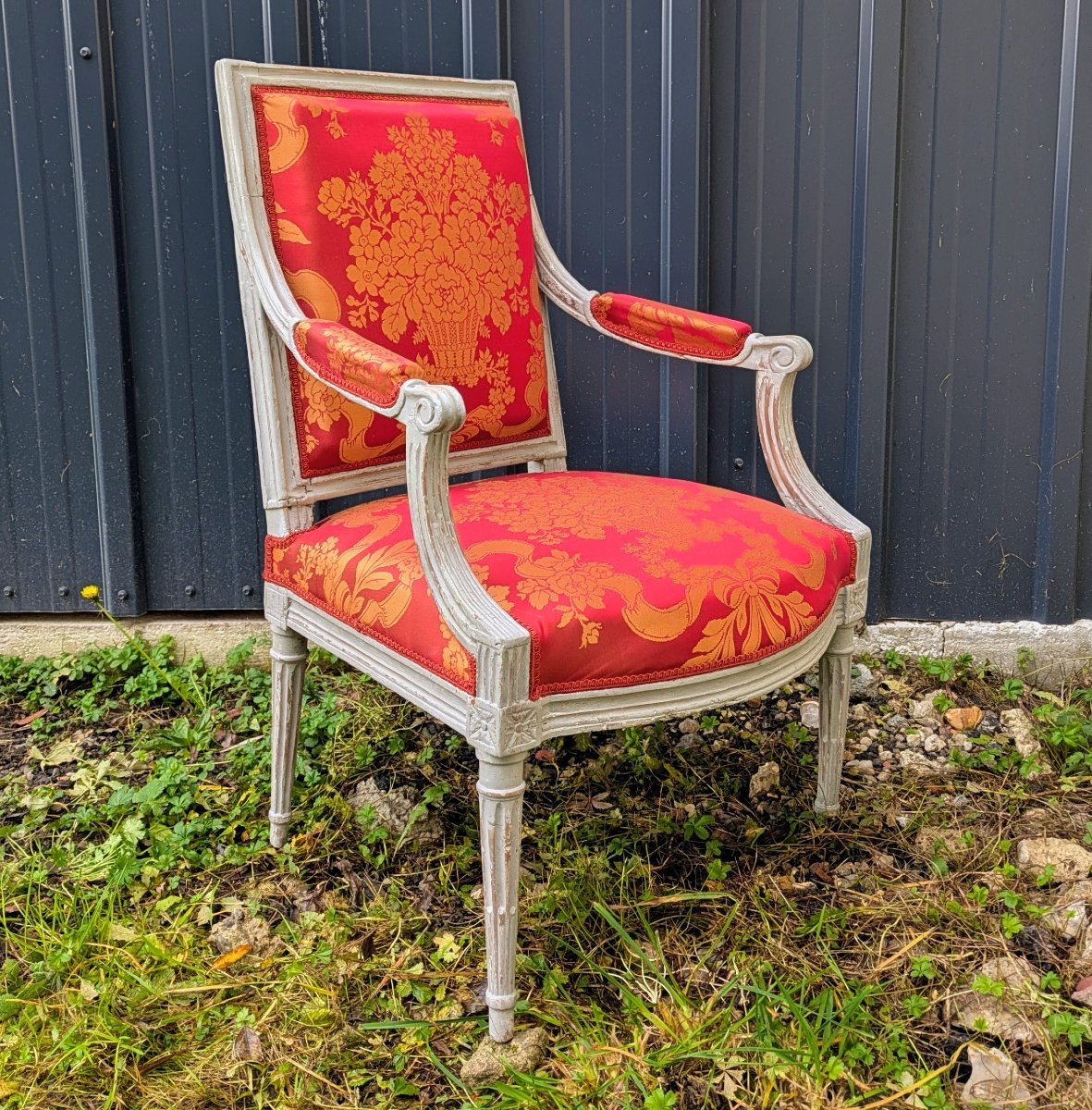 Paris, Louis XVI Period - Armchair A La Reine - Lacquered Wood, Lelièvre Silk-photo-4