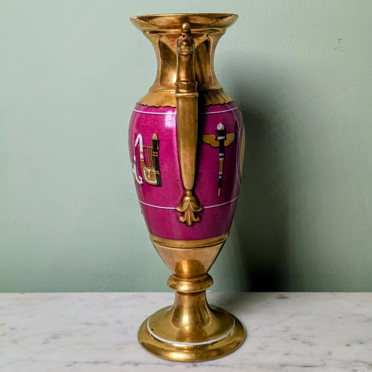 Paris, Empire Period, Restoration - Spindle-shaped Porcelain Vase - Violet Background And War Trophies-photo-3