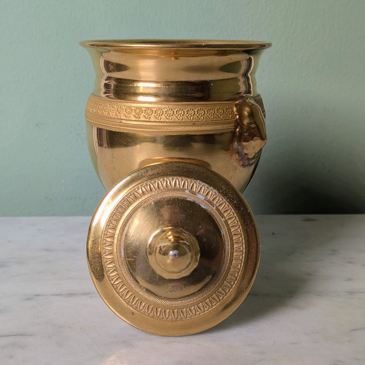 Darte Frères  vers 1820 - rare sucrier - riche dorure et frise moletée-photo-4