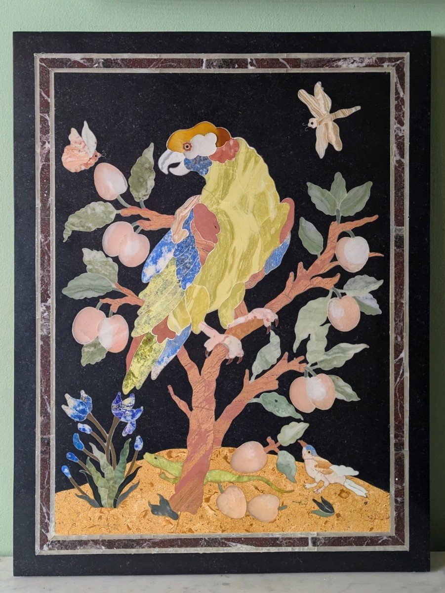 Italie, travail moderne - plaque ou panneau en pietra dura dans le goût de la Renaissance