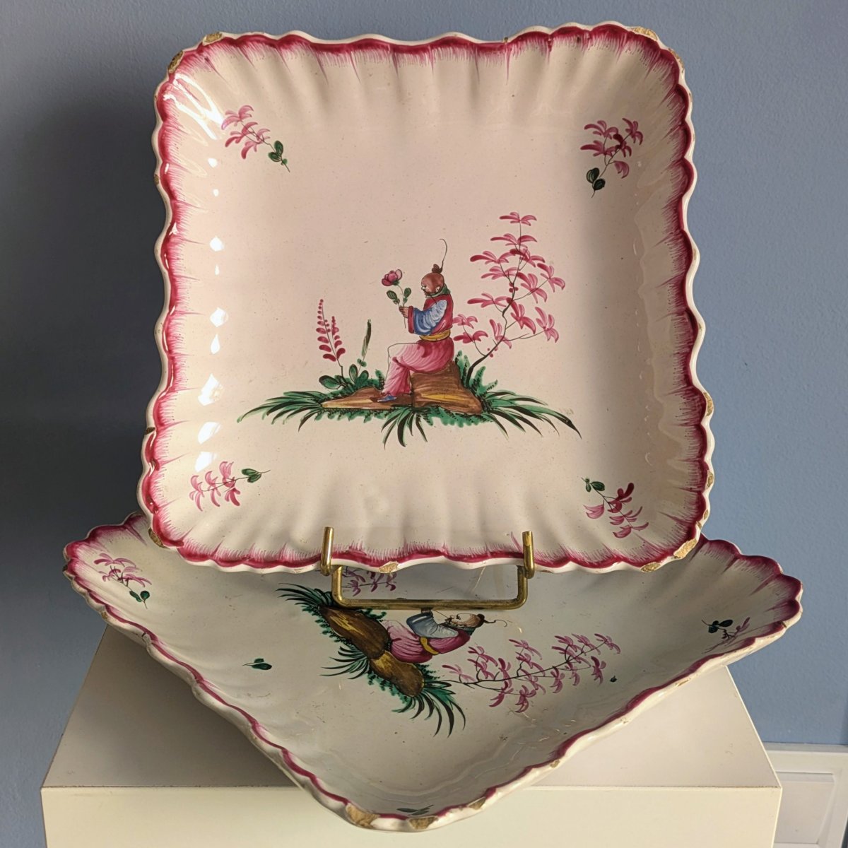 Les Islettes, XVIIIe siècle - paire de compotier ou ravier - faïence à décor au chinois