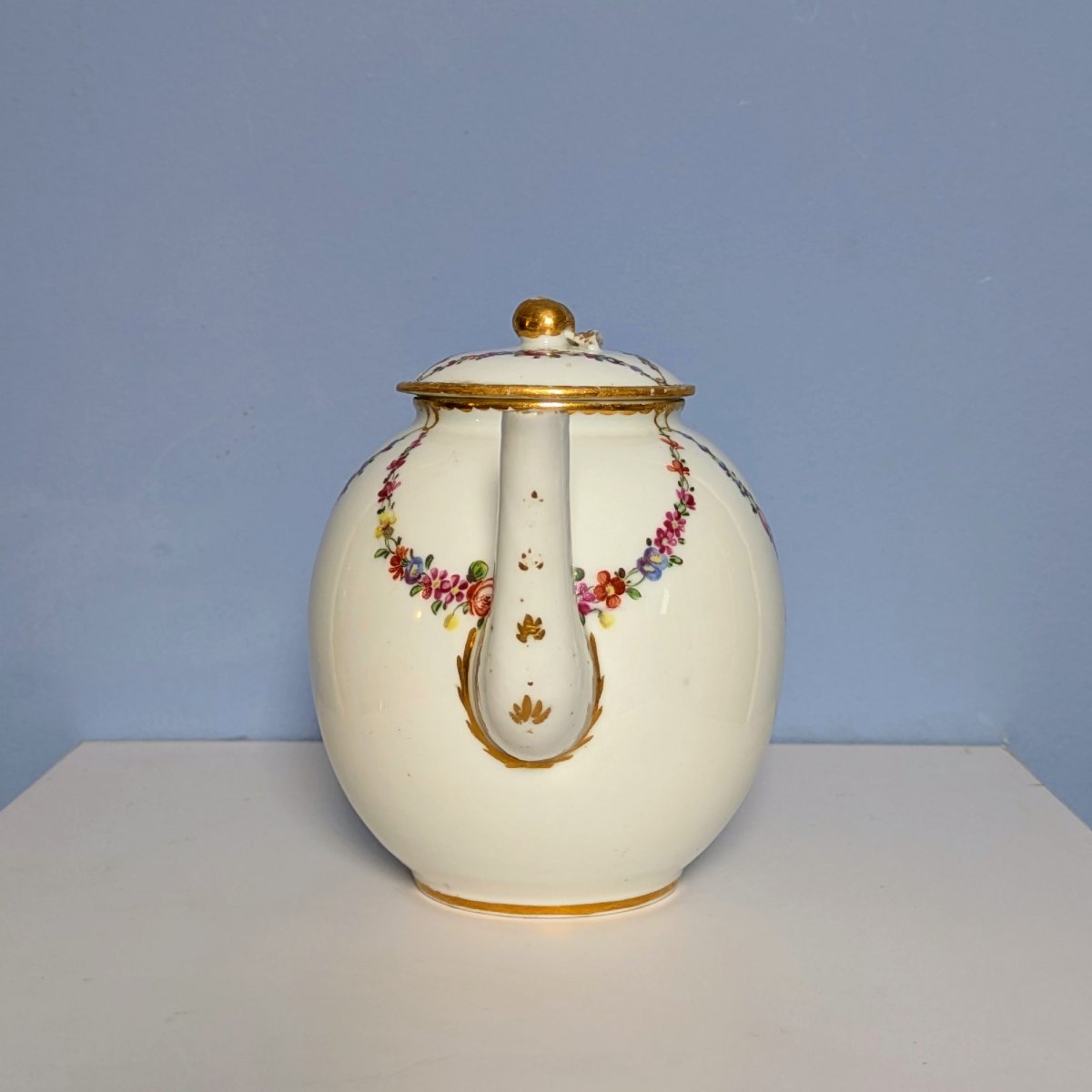 Manufacture de Locré, époque Louis XVI - théière calabre  en porcelaine dure-photo-3