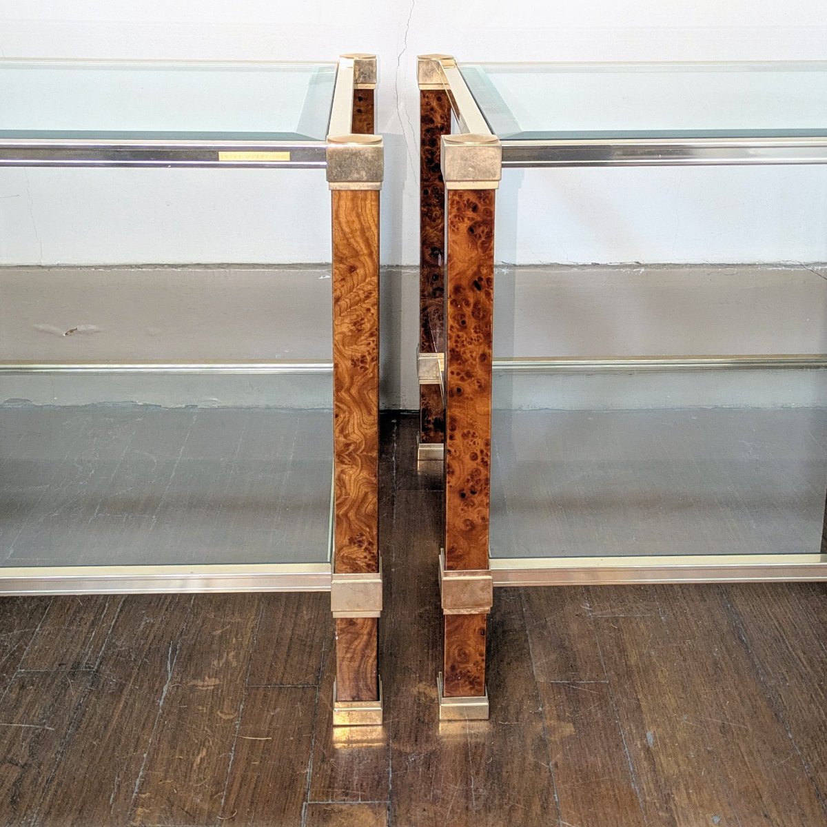 Pierre Vandel - paire de tables basses, bouts de canapés - laiton, loupe et verre biseauté-photo-4