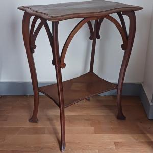 Art Nouveau Work - Walnut Saddle Table With Braces - Circa 1900