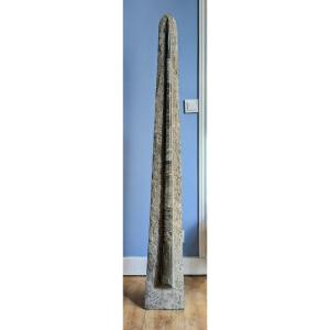 Important fossile (156 cm) - Orthoceras, 250M années- gisement de Tazzarine, Maroc - Naturalia 