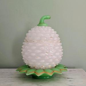 Saint Louis, époque Napoléon III - boîte couverte ''ananas'' en opaline